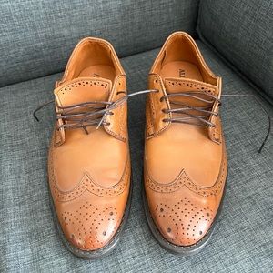 Allen Edmonds Tan Leather Shoes